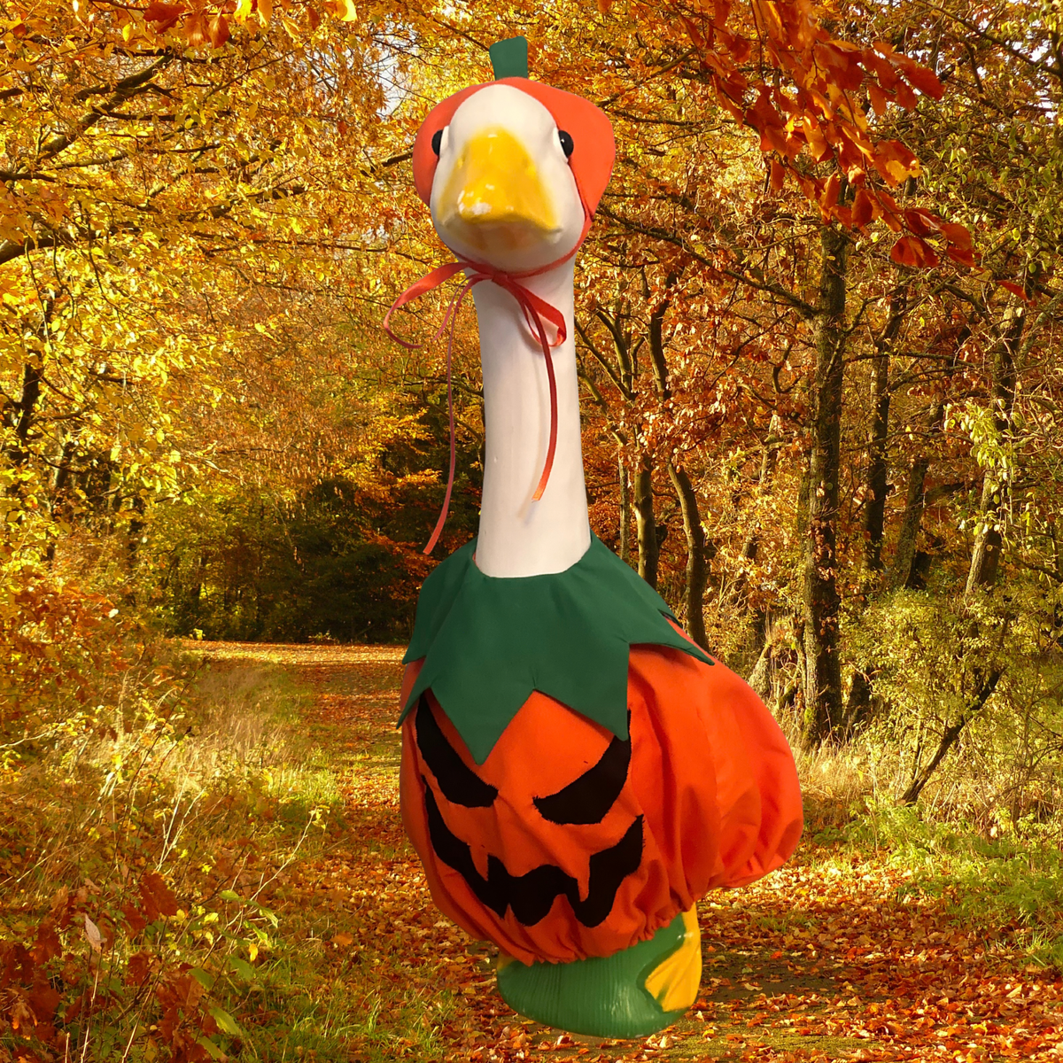 Jack-o-Lantern Porch Goose Sewing Pattern